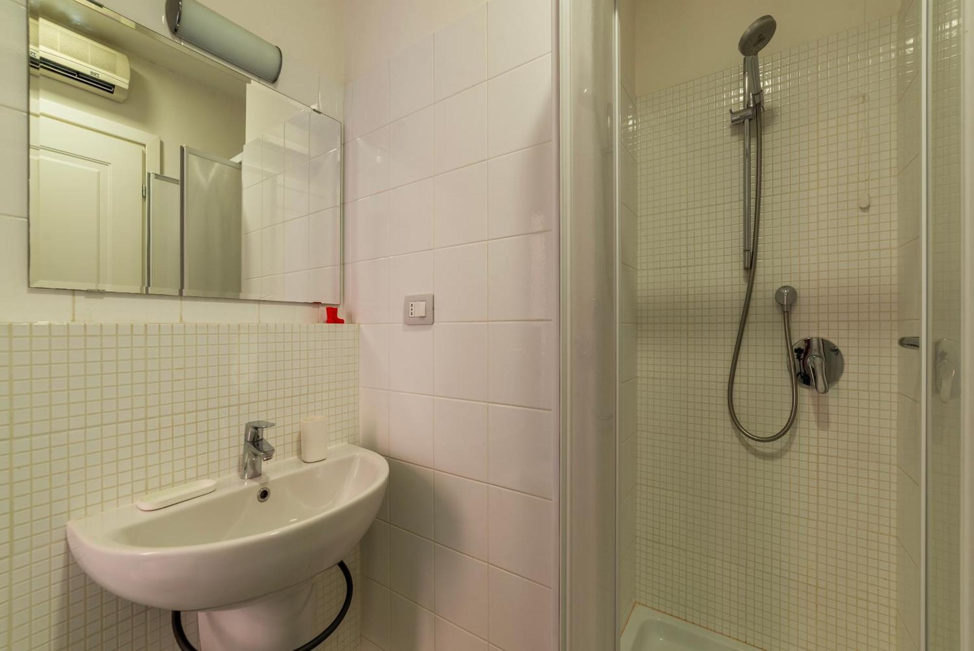 Termini Comfy Apartamento *